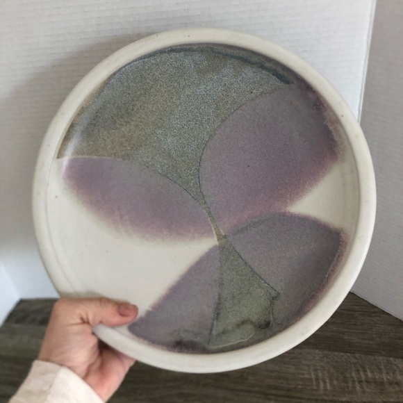 Abstract Ceramic Platter with Purple and Grey Design - Picture 4 of 15